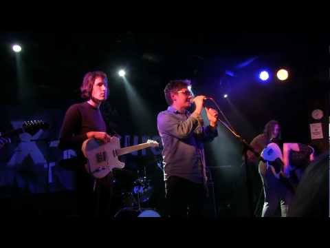 Charlie Boyer and The Voyeurs- Go Blow a Gale - (Live at Camden Barfly)