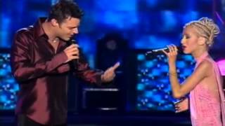 Christina Aguilera and Ricky Martin Nobody Wants To Be Lonely (World Music Awards)