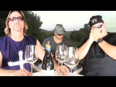 BOGAN'S GUIDE TO WINE - DODGY BROS - SHIRAZ GRENACHE MOURVEDRE 2011