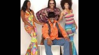 The Friends Of Distinction - WORKIN' ON A GROOVY THING.wmv