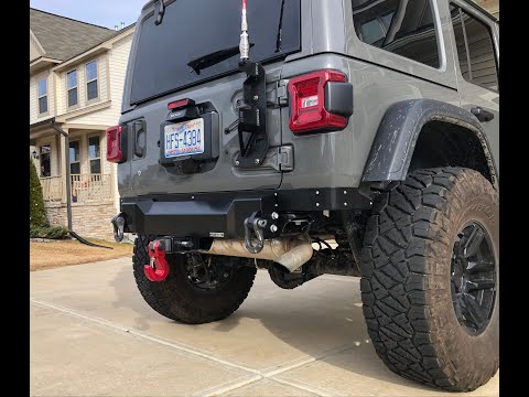 Close up look at Rusty's Off-Road spare tire delete, rear stubby bumper & rear fascia cover for JL!