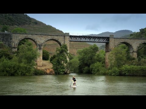 Ep. #4: Porto e Norte | The McNamara Surf Trip (Legendas PT)