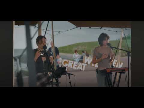 Lumii- “Once in a Blue Moon” (can’t seem to drown it out, can’t seem to drown it out) part [Lumï]