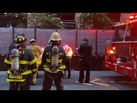 FDNY Manhattan 10-77 Box 0566 Rubbish Fire that Extended into Store Front High Rise MD