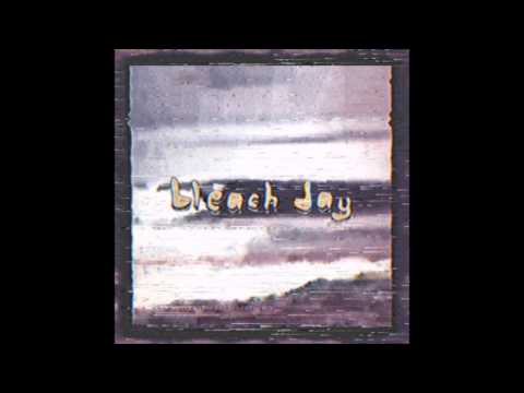 download lagu mp3 mp4 Bleach Day, download lagu Bleach Day gratis, unduh video klip Bleach Day