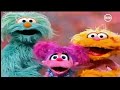 Plaza Sésamo Sesame Street Because We Re Friends Latin Spanish