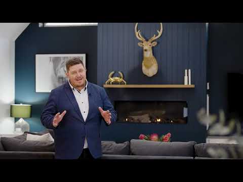 LJ Hooker Belmont | 8 Corio Close, Wallsend 1