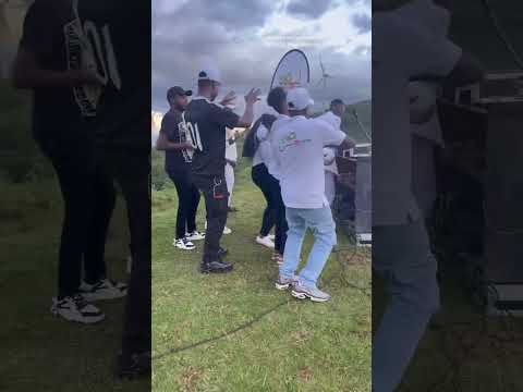 New mixtape loading 🔥 #subscribe #viralshorts #dj #djrizz #music #anasafisha #wapendwamuziki