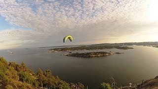 preview picture of video 'Paragliding Kristiansand, Odderøya, landing på Silokaia. Juni 2014'