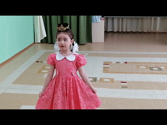 Азнакайның «Алтынчәч» бакчасында балалар татарча яхшы белә