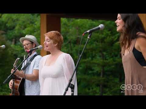 Leigh Nash - "Kiss Me" - Sessions from Studio A