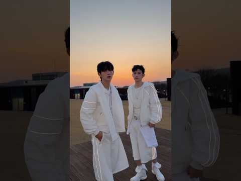 'Curious' OUT NOW 🐼🐿️ #AND2BLE #앤더블#AND2BLE_Curiosity #AND2BLE_Curious