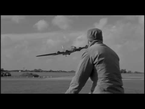 B-17 Flying Fortress several extremely low flybys at RAF Bovingdon