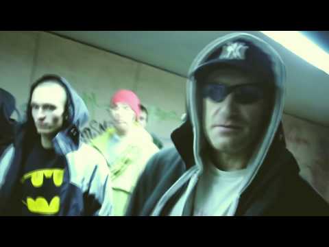 MiędzySłowami - " Co jest 5 ?! " feat. Entero , Kliford , Antyk . Prod. Graf .