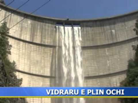 Vidraru is full of eyes