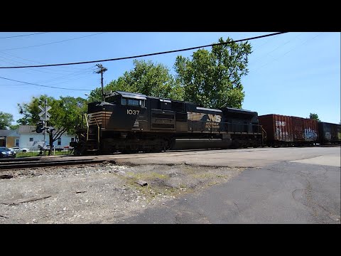NS 1037 leads NS Welded Rail Train West at Carthage, OH