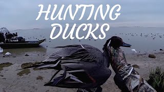 preview picture of video 'Ducks, Ducks and Ducks. (Duck Hunt Trip GoPro)'