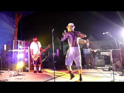 Date Rape Performed By Fishbone At Skatopia
