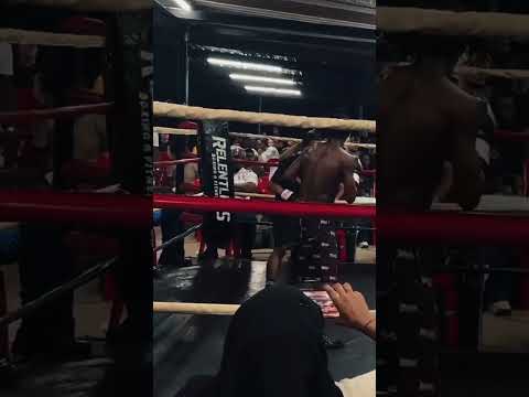 Leon Keed stopping Hamza #boxing #knockout #tko #viral #fight #gervontadavis #tankdavis #leonkeed