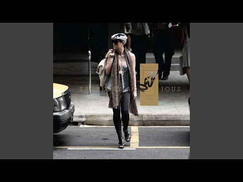 Download Agnes Monica - Rapuh MP3