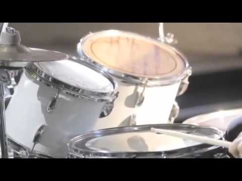 Phil Stendek Live Looping Artist.