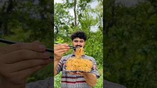 Street style chowmien in jungle #chowmein