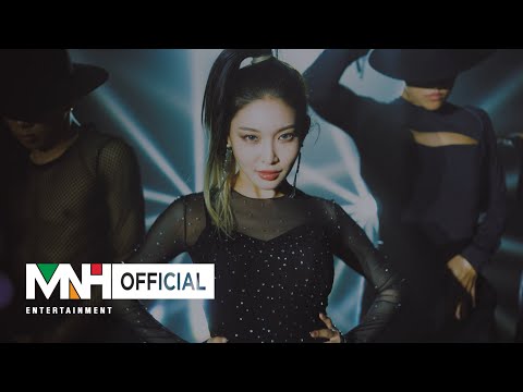 [Performance] CHUNG HA 청하 'Dream of You (with R3HAB)' Performance Video