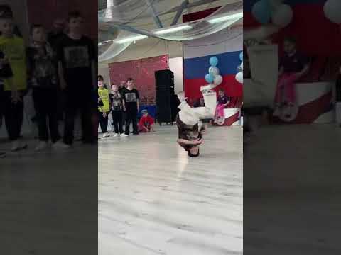 bboy Lazy SaM, брэйкслёт Орёл. финал 1-й раунд