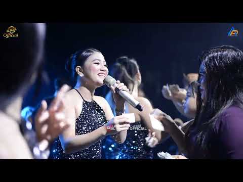 SINKAXUN - GELAS YG RETAK - BLMUSIK LIVE IN CIBAYANA SOLEAR