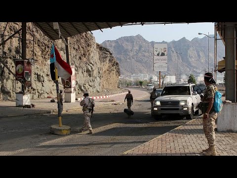 مسؤول أميركي يعلن عن محادثات مع الحوثيين لحل النزاع