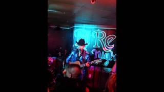 Ariel Camacho - La Vida Ruina