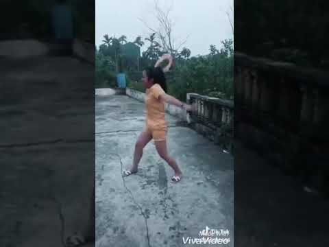 Khi vẩy rau lên một tầm cao mới