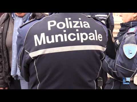 Controlli sul mercato: sequestrati 100 carciofi a venditore abusivo