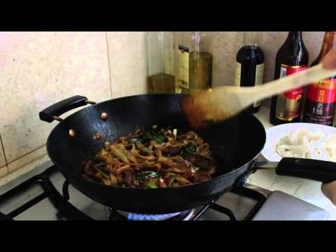 Pow Wok Cooking Beef Chow Fun from The Woks of LIfe