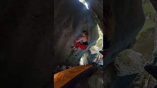 Video thumbnail de The Great Escape, V10. Squamish
