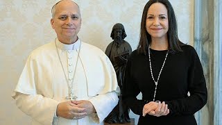 El Papa León recibe a María Corina Machado en el Vaticano y pide respetar la voluntad del pueblo
