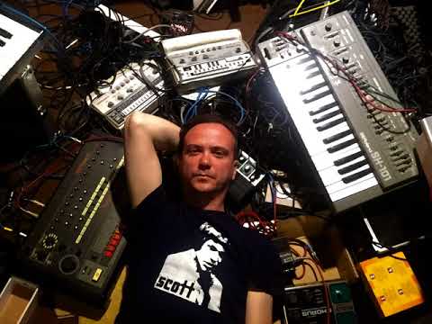 Jori Hulkkonen One World mix - BBC Radio One - 15-03-2001