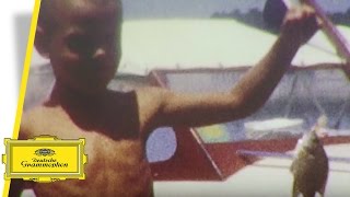 Max Richter - Dream 13 - minus even - Sleep (Official Video)