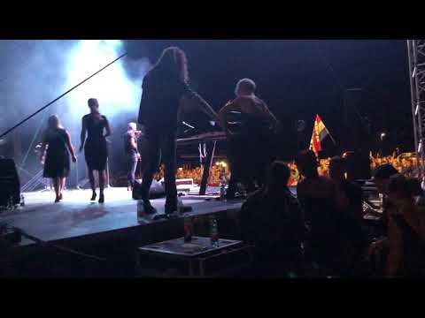 ŽVS Đakovčanke & Thompson - Samo je ljubav tajna dvaju svjetova