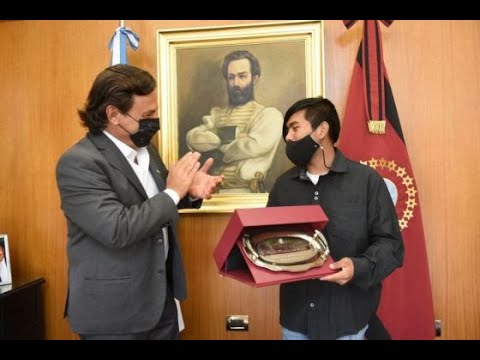 El gobernador Sáenz recibió al destacado estudiante wichi Maximiliano Sánchez