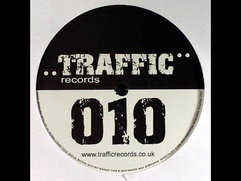 Anne Savage, Vinylgroover & The Red Hed – The Pod (Hard Trance 2008)