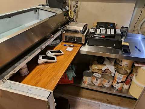 Ref: 2327 - Traspaso Restaurante C3 con salida de humos y terraza en exclusiva zona de Badalona