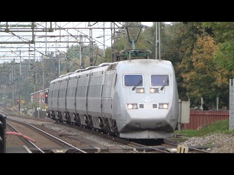 Höst på den Svenska Järnvägen del 9 - Tåg i Älmhult