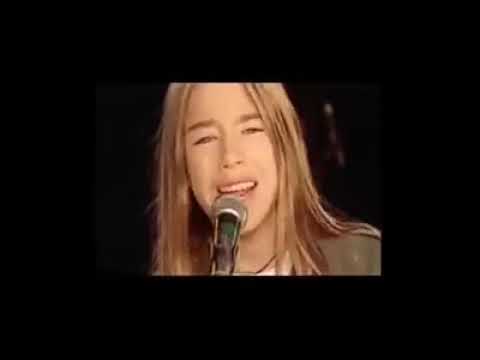 Gil Ofarim - Round and Round (It Goes) (Official Music Video)