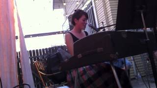 Nedelle Torrisi - Discpline (@ backyard show in Echo Park)