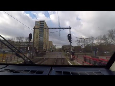 A train driver's view: Hoorn Kersenboogerd - Hoofddorp Midden, SLT, 31-Dec-2015.