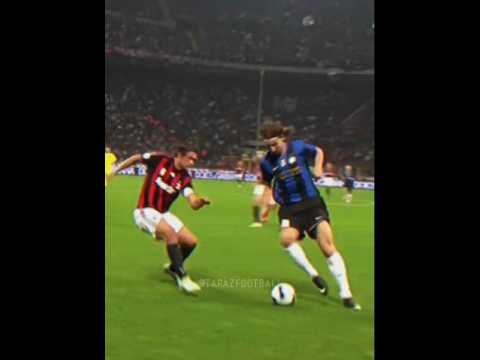 Ibrahimovic vs Maldini😈 #football #maldini #ibrahimovic #footballfights #milan #inter #skills
