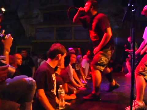 Bracewar - Overexposed (Live at Sound & Fury 2006)