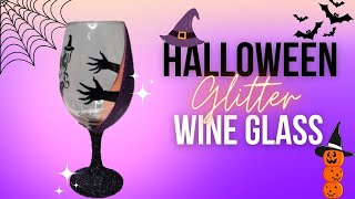 How to Make a Halloween Theme Glitter Wine Glass