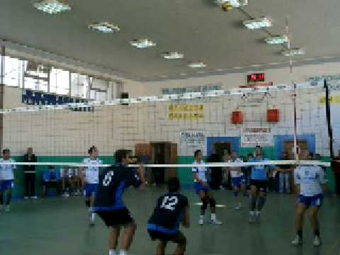 volley arzano in azione